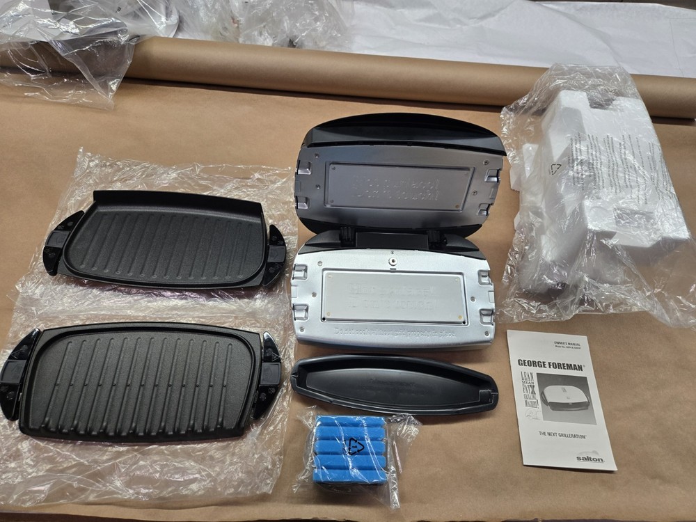 George Foreman Grill GRP4A, New In Open Box, Missing Plastic Spatula,Minor Crack