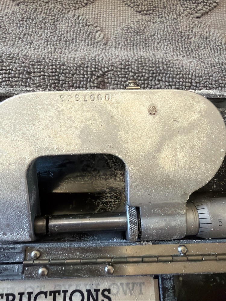 Federal 0-1” Indicating Micrometer 200P-1, 0001”