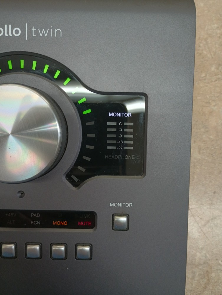 Universal Audio Apollo Twin MKII Thunderbolt Audio Interface