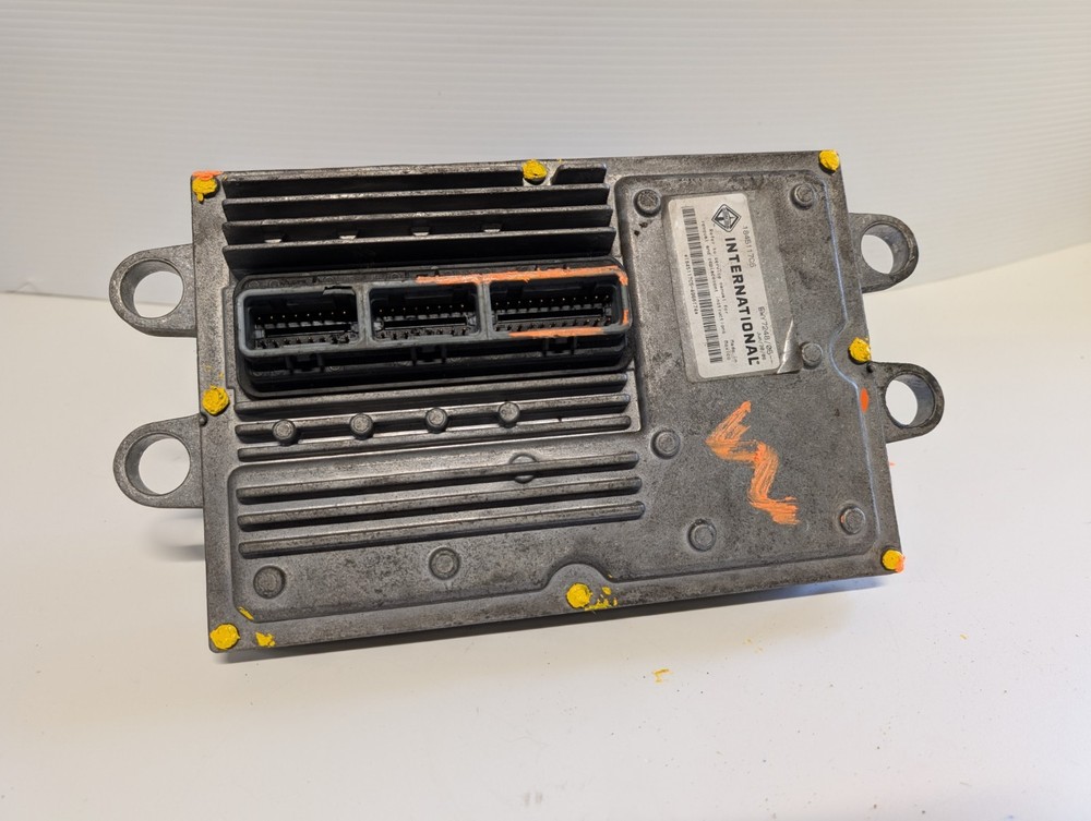 1845117C5 INTERNATIONAL DT-HT570 EPA 04 ENGINE CONTROL MODULE (ECM)