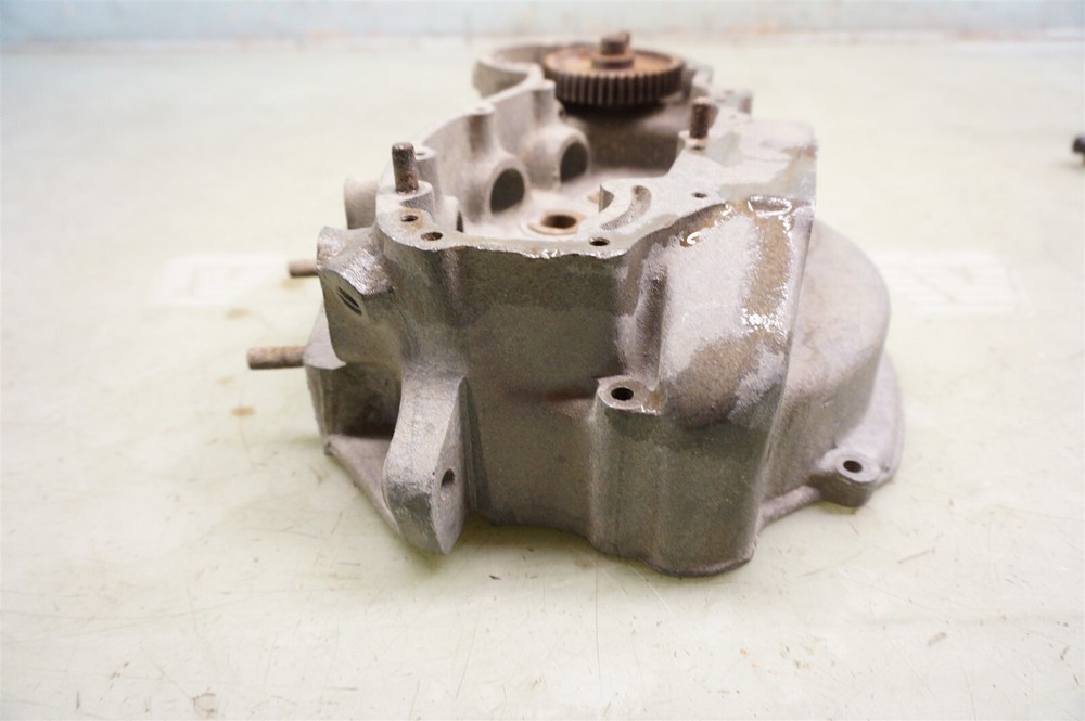 Harley 1941 Ul engine Case right side nice oem U Flathead 80 *TZ33
