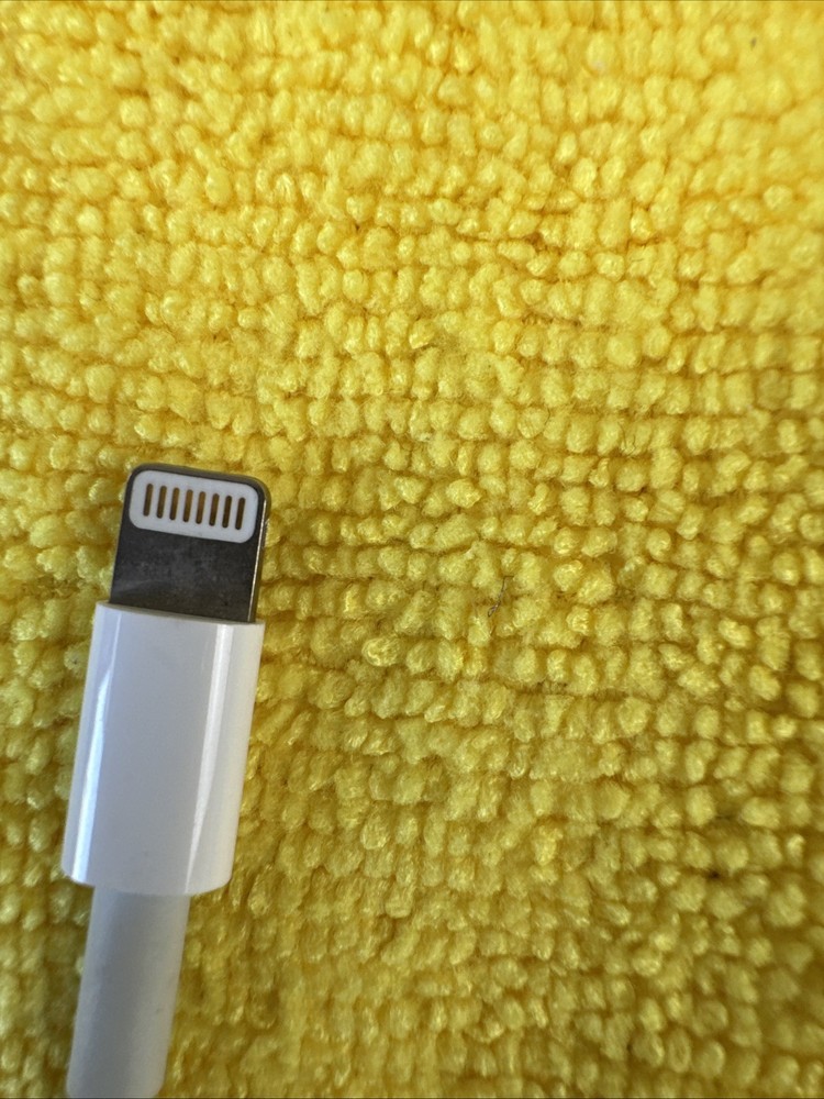 Apple Lightning to SD Card Camera Reader Adapter