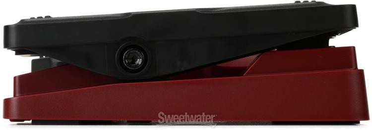 Zoom B1X FOUR Bass Multi-effects Processor with Expression Pedal