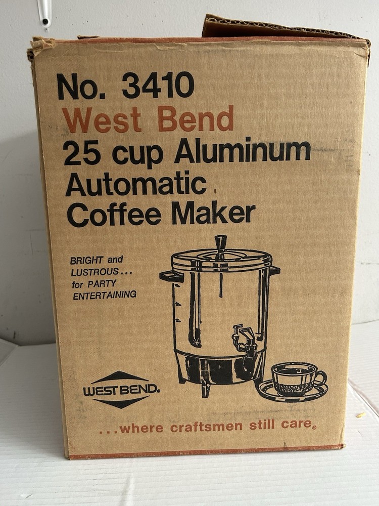 vtg west bend 25 cup coffee maker  model 3410 w original box