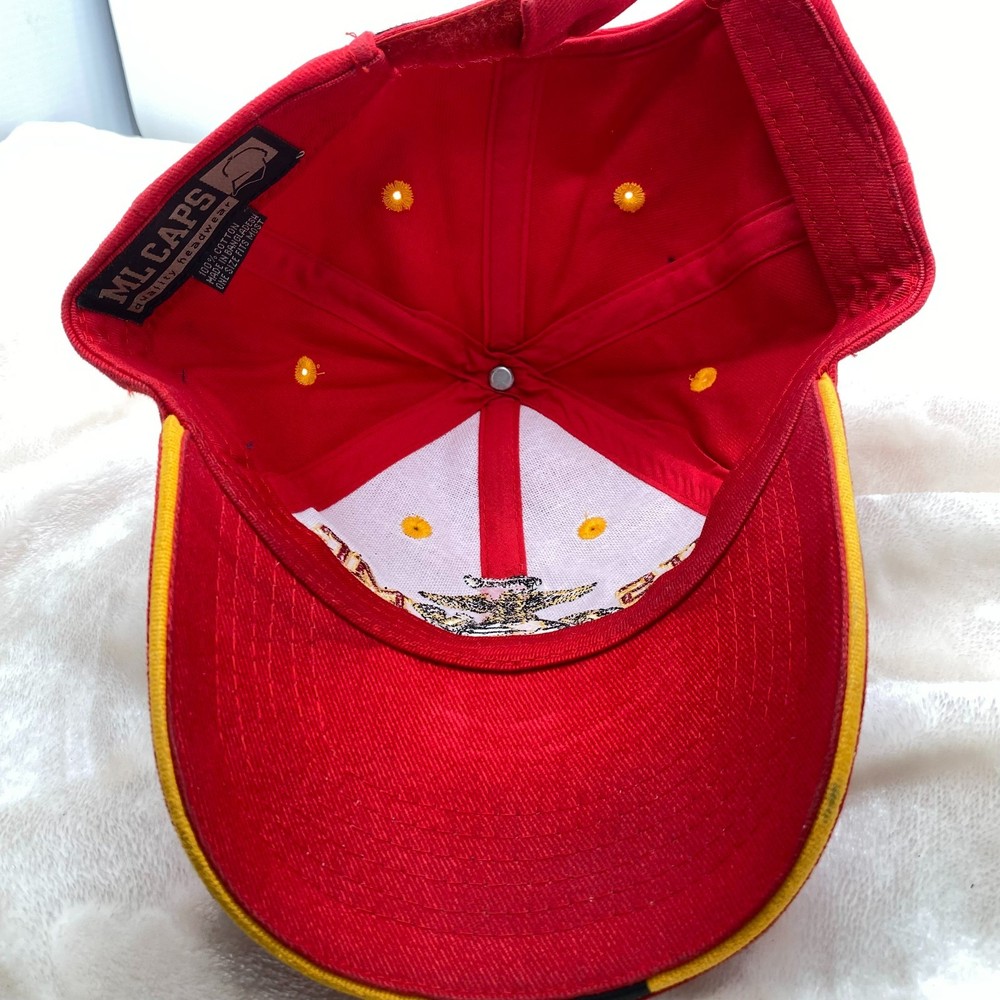 Vintage US Marines USMC Eagle Globe Anchor Rope Hat Red ML Caps