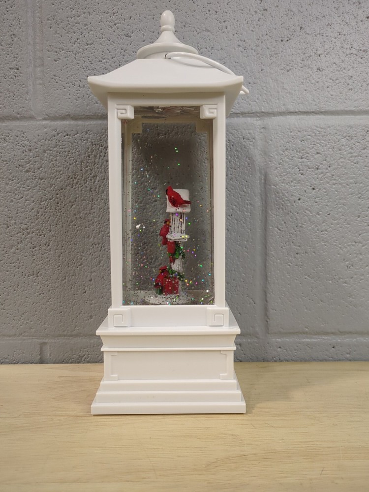 S4-LED Water Lantern with Cardinal, White Plastic