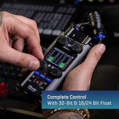 Zoom H5 studio 4-track Handheld Recorder PCM IC