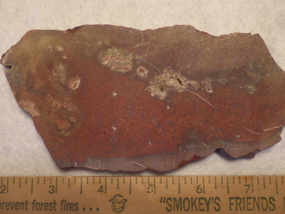 BEAUTIFUL MAURY MOUNTAIN RED AGATE