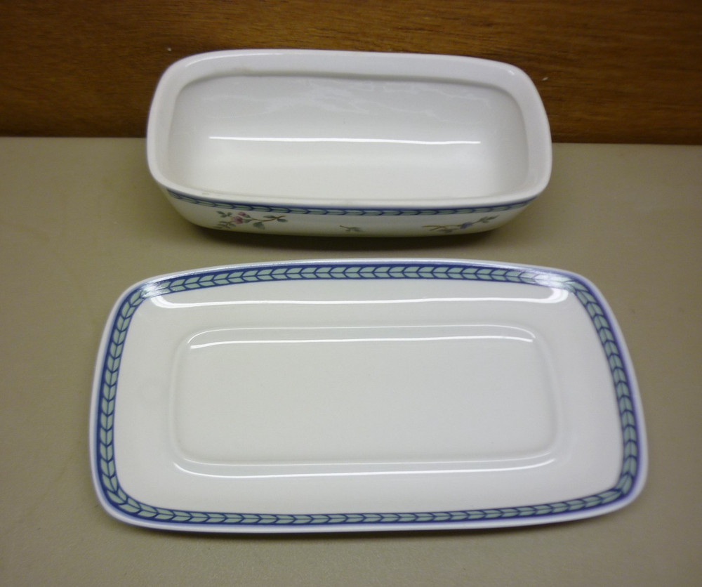 Oneida Blue Lattice Butter Dish Plate & Lid