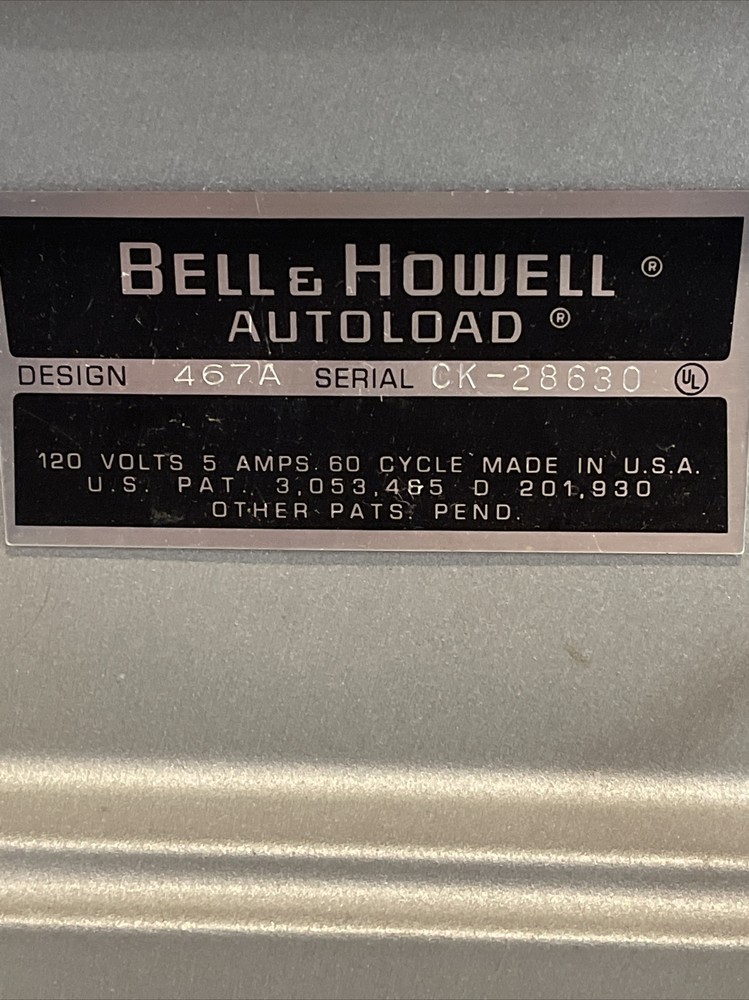 Vintage ‘70s Bell & Howell Multi Motion 467A Autoload/Auto Rewind 8mm Projector