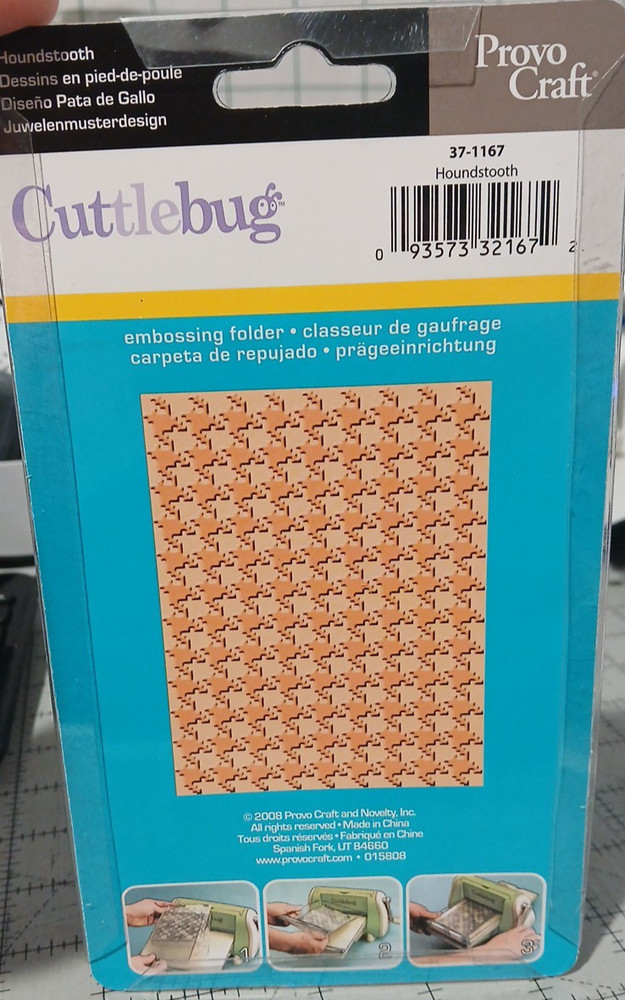 Houndstooth Cuttlebug Universal Embossing Folder 37-1167