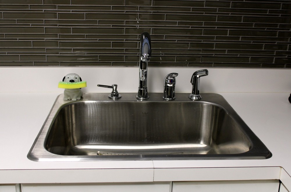 Dog Sponge Holder with Sponge Fun Kitchen Counter Organizer, Novelty Gift Idea