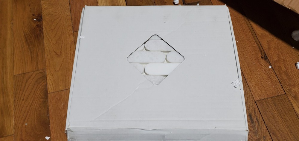 LOT 6 Eclipse – Dolomite, Iceberg & White POL 12" X 12" 3/8" Thickness