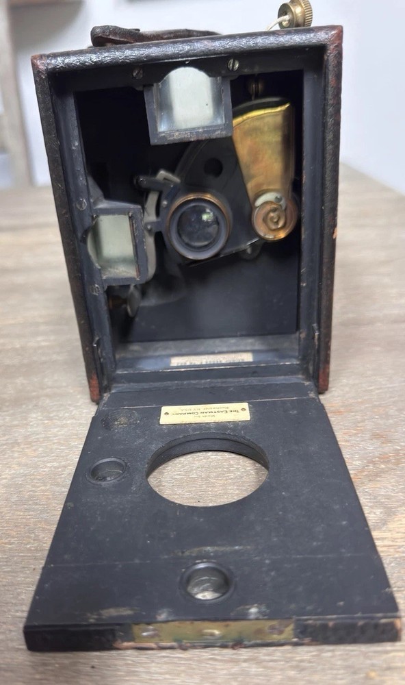 No.3 Kodak Jr.  String Set Box Camera