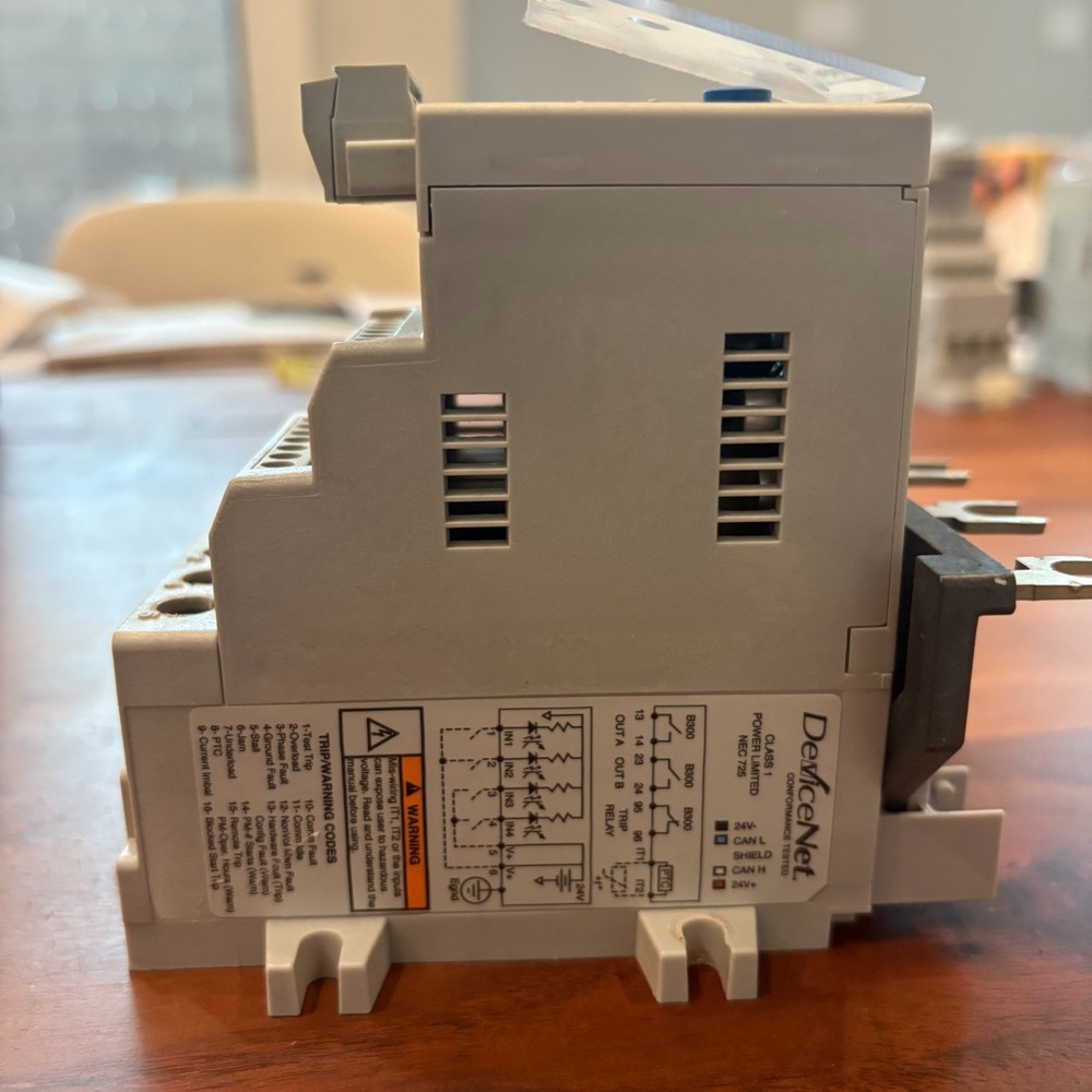 Allen-Bradley 592-EC2CC Series C E3 Plus Solid State Overload Relay Unused