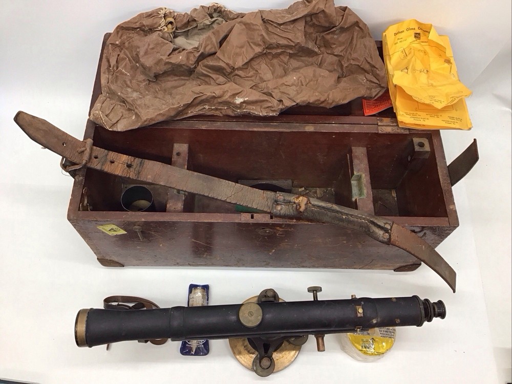 Vintage Dietzgen Dumpy Level Survey Tool In Case with Accessories