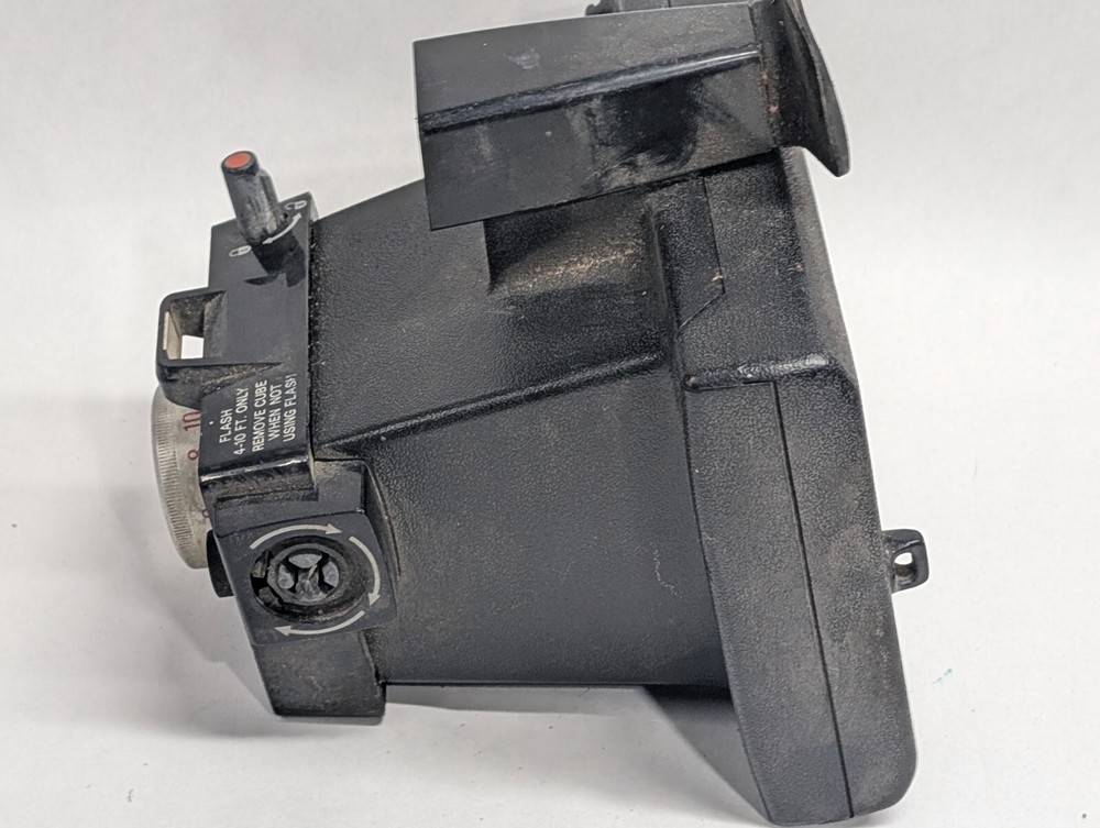 Vintage Polaroid Land Camera Square Shooter 2 Untested Cold Clip Black Plastic~