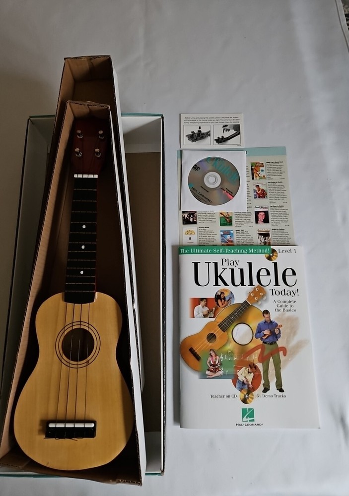 Play Today Ukulele - Complete Beginner Self Teaching Ukulele Kit Hal Leonard