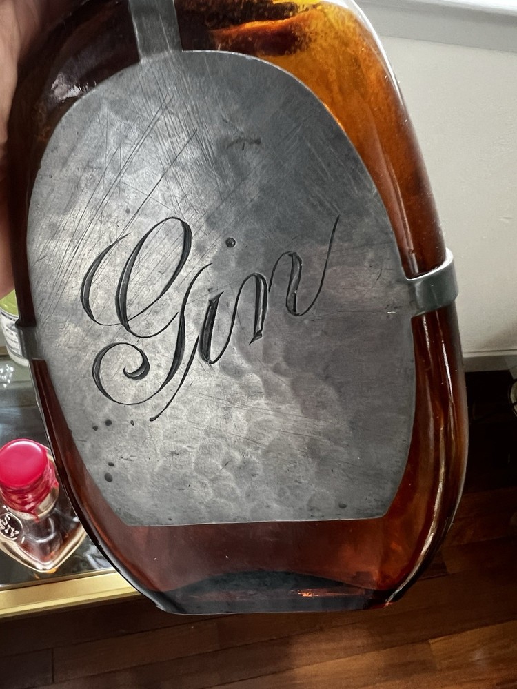 Vintage Gin bottle