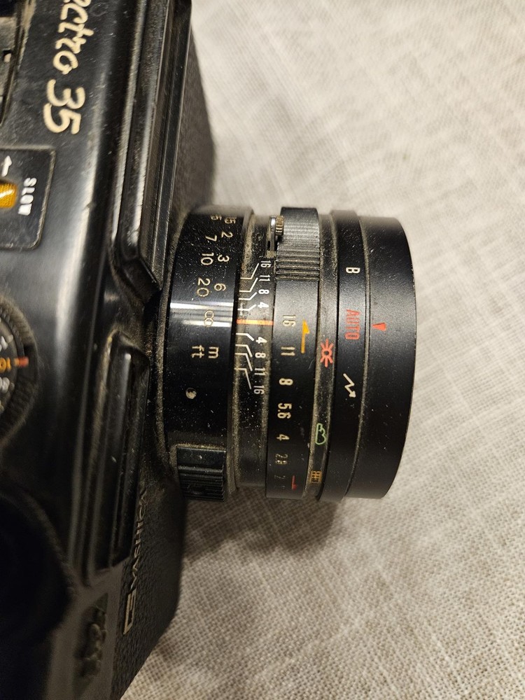 Vintage Yashica Electro 35mm GT Rangefinder Camera