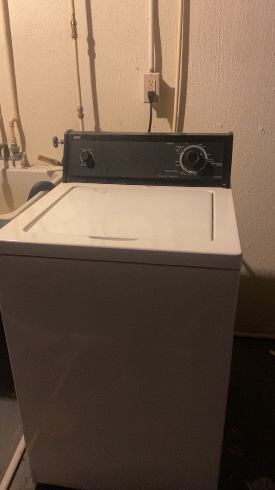 Barely Used Dryer Never Hoooed Up