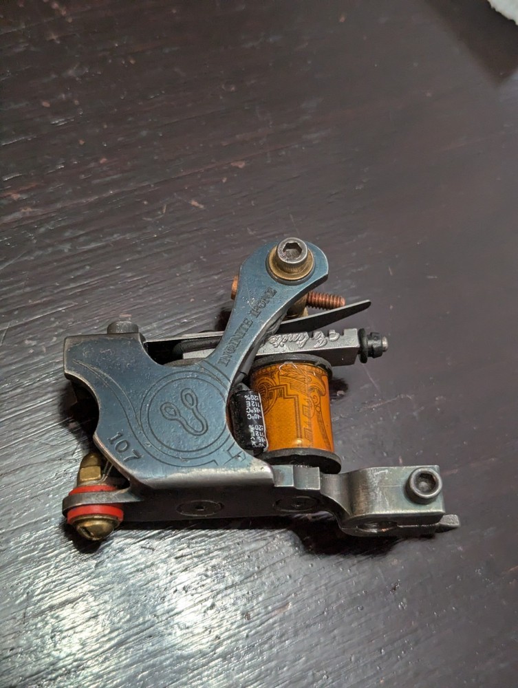 Infinite Irons Tattoo machine