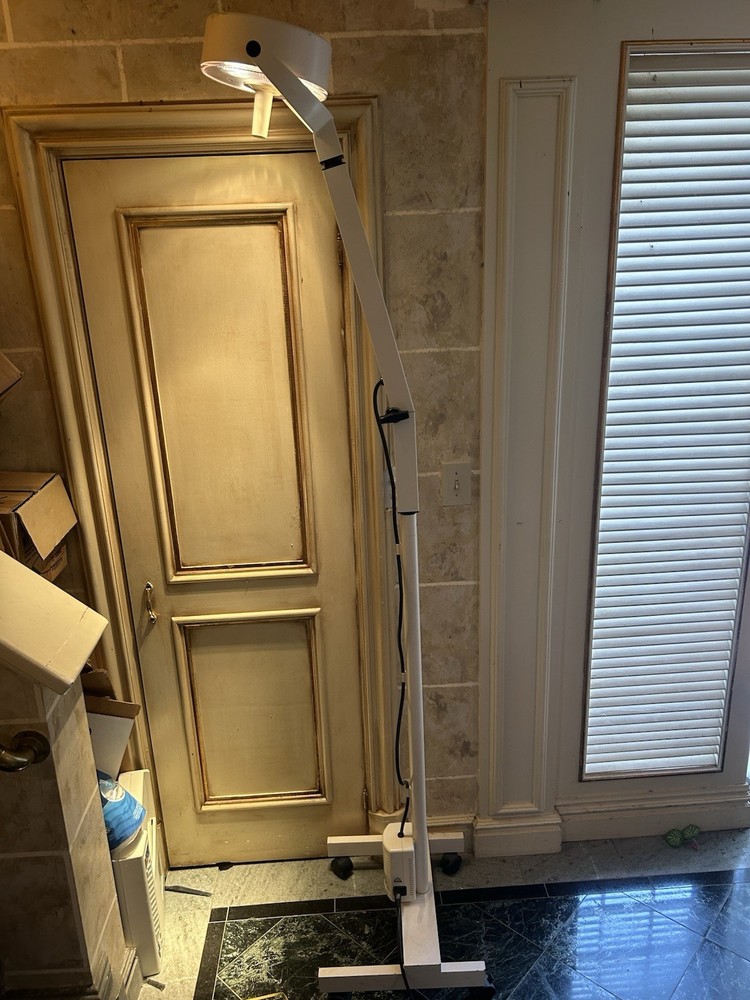 Welch Allyn Examination Light Model 44200