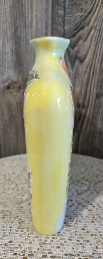 ceramic Thin vase featuring a hand-painted floral design