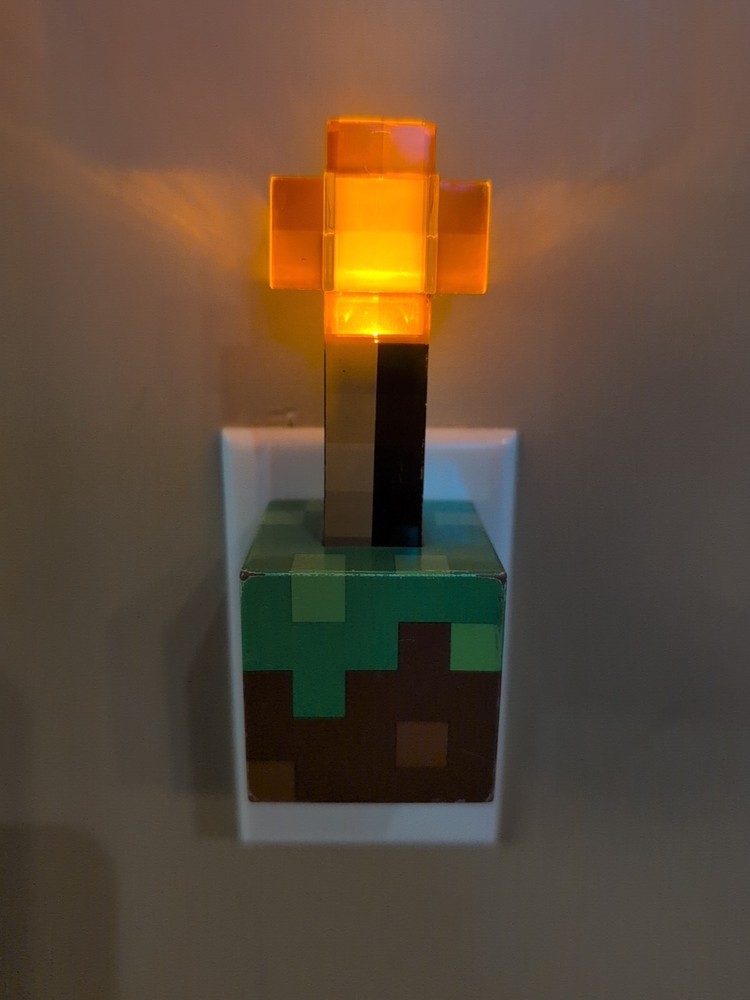 Minecraft Torch Night Light w/ Switch and 2 USB Charging Ports 5"