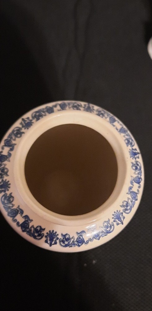Vintage K's Collection Cream Vase