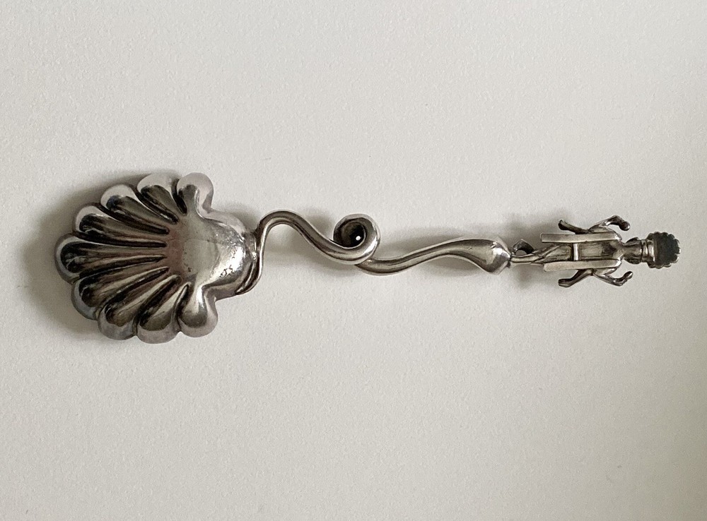 Antique Solid Silver SHIVA SNAKE CHARMER FIGURAL SPOON - SHELL BOWL (5H11)