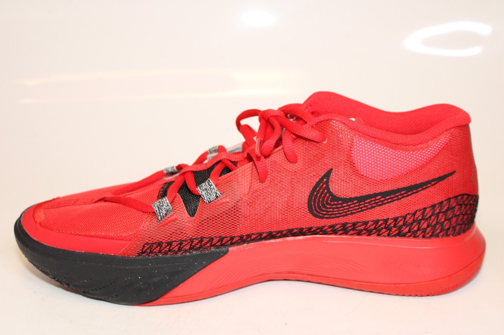 Nike Kyrie Flytrap 6 University Red DM1125-600