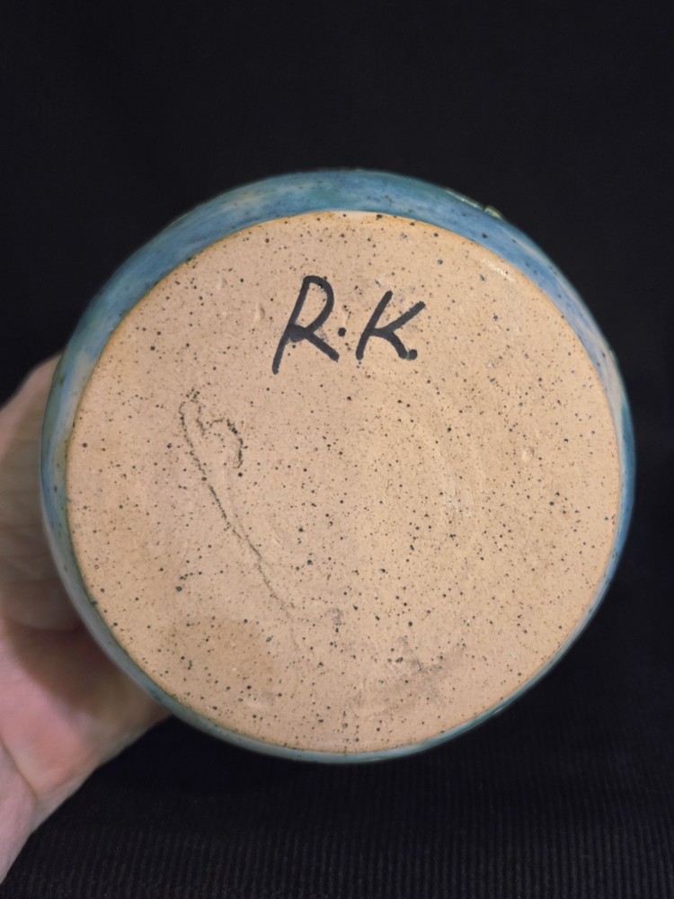 Hand Crafted Studio Art Pottery Lidded Garlic Cellar Keeper Jar Signed