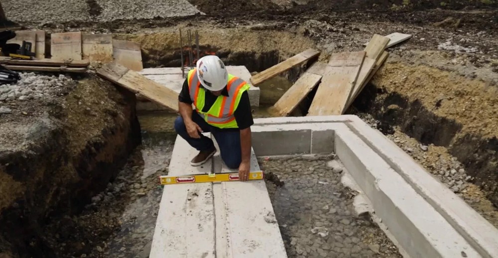 Stabila: Concrete Level Set