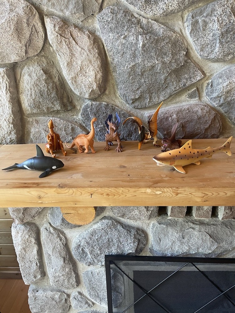 Large dinosaur lot 2