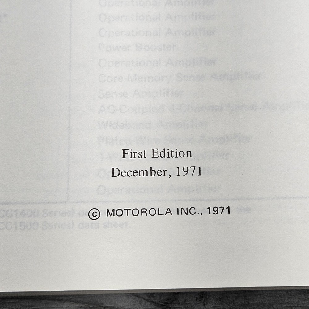 Vintage Motorola Linear Integrated Circuits Data Book First Edition 1971