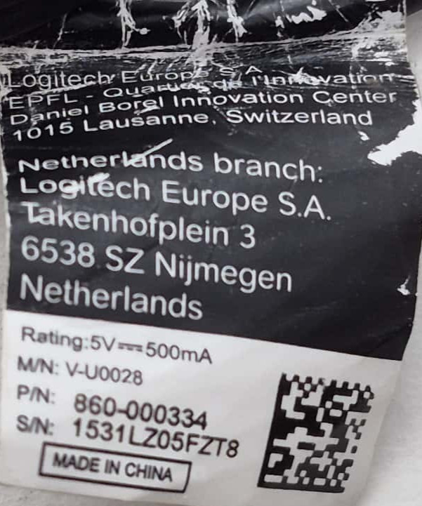 Logitech HD VU0028 USB Wired Webcam - Webcam Only