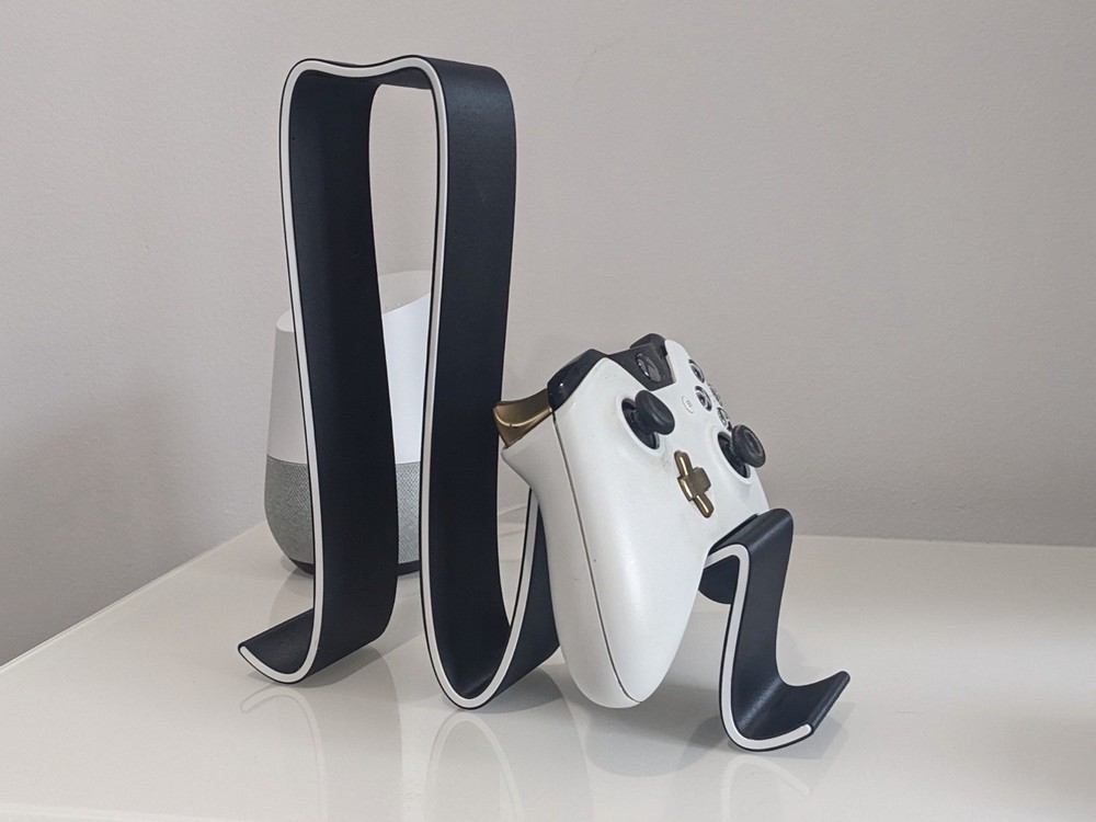 The Squignature' - Headphone & Controller Stand Universal