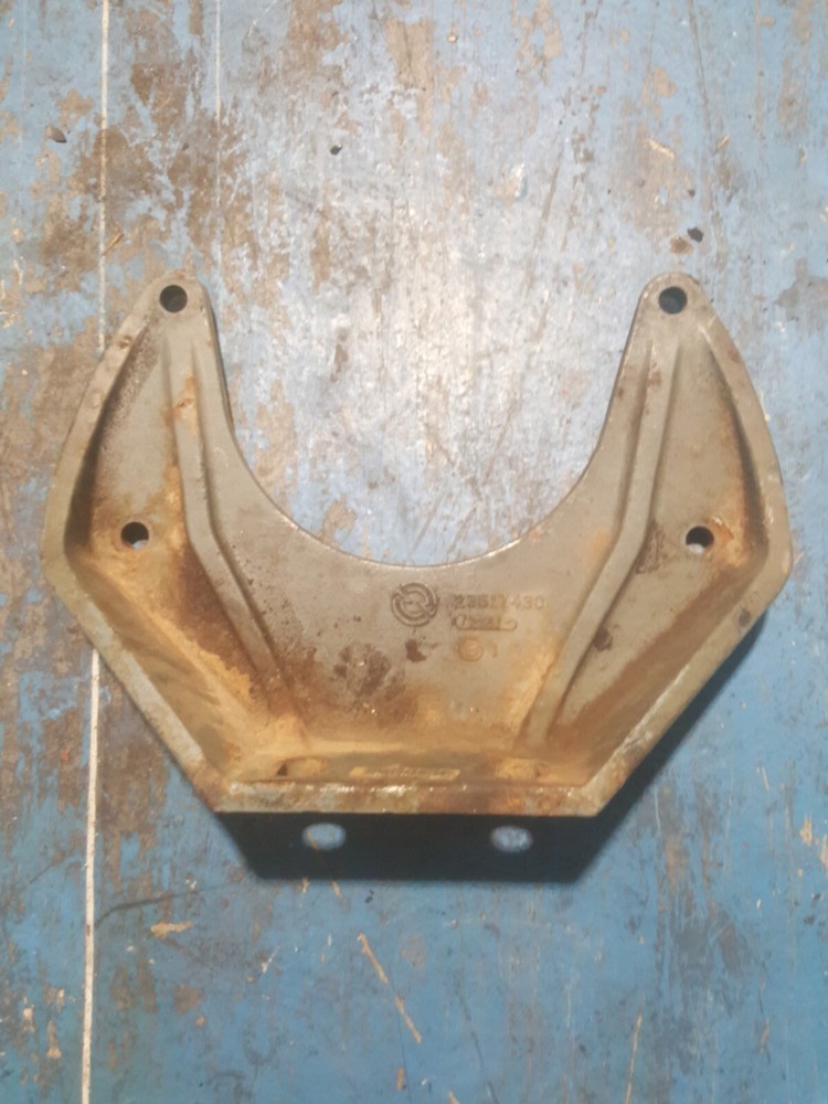 Detroit Engine Mount 23517430