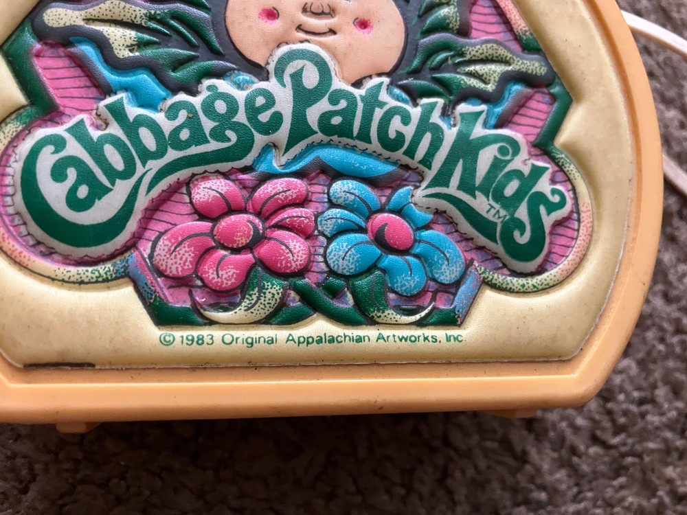 Cabbage Patch Kids Transistor Radio 1983 w/ Strap