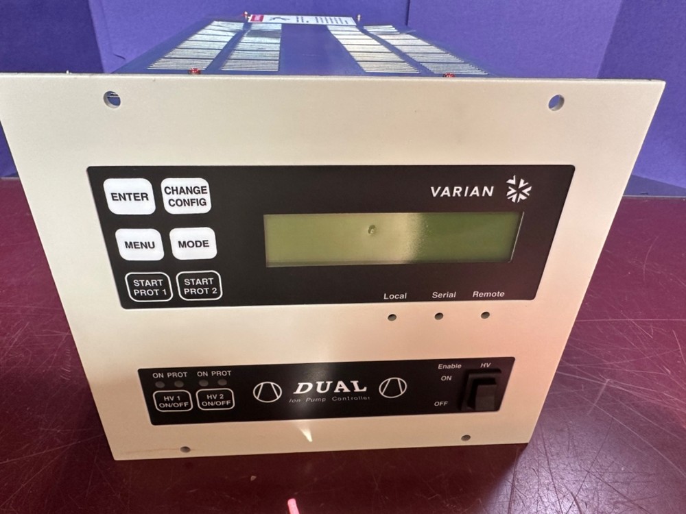 AS IS POWERS ON Varian 9297010 Dual Ion Pump Controller