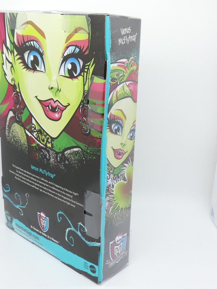 Monster High Gloom & Bloom Venus McFlytrap 2014 NIB