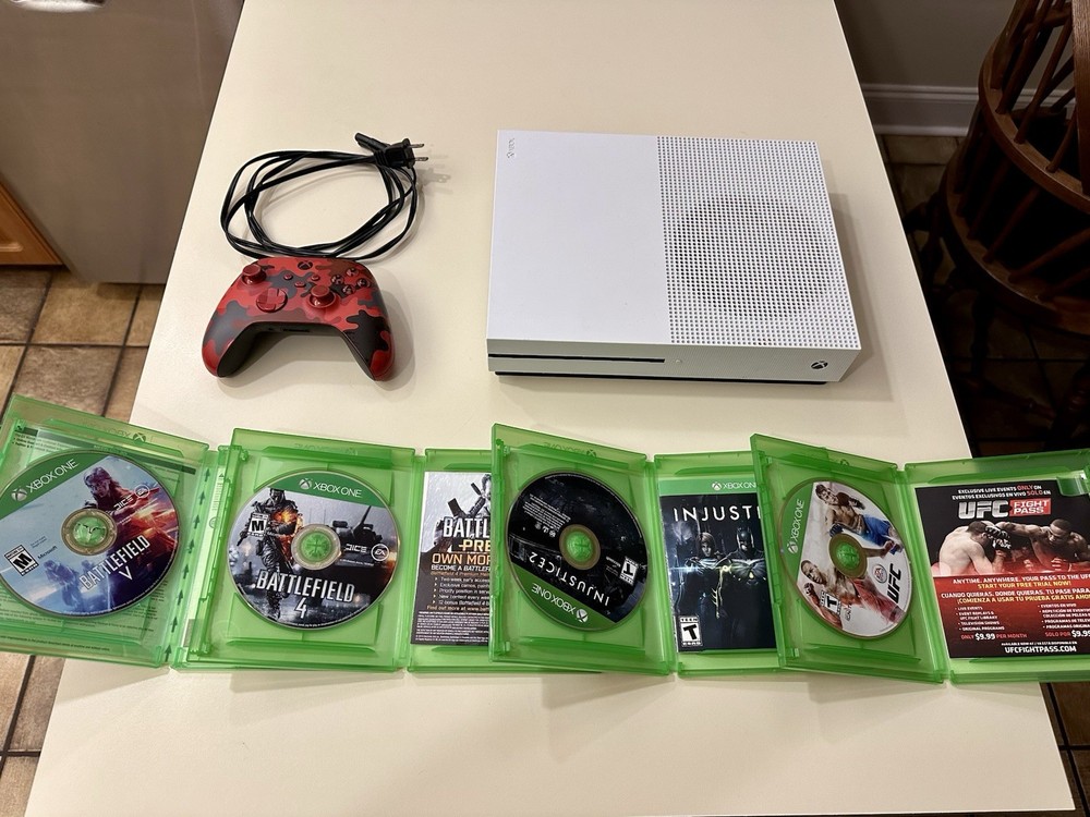 Xbox One Series S Console Lot With Controller 4 Games Excellent Condition Tested