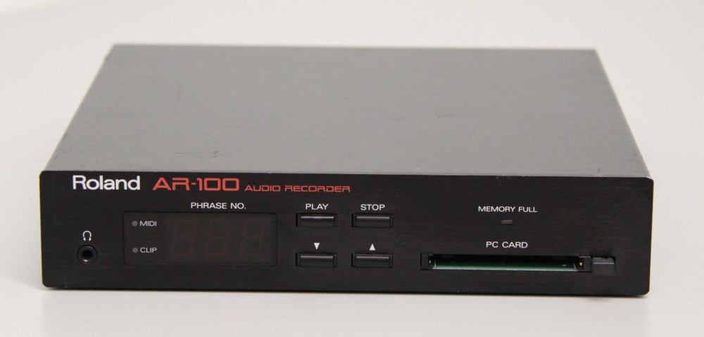 Roland AR-100 Memory Card Audio Recorder