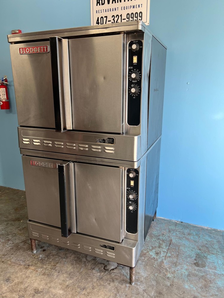 Blodgett DFG-100 Solid Door Double Stack Gas Convection Oven - Preowned -