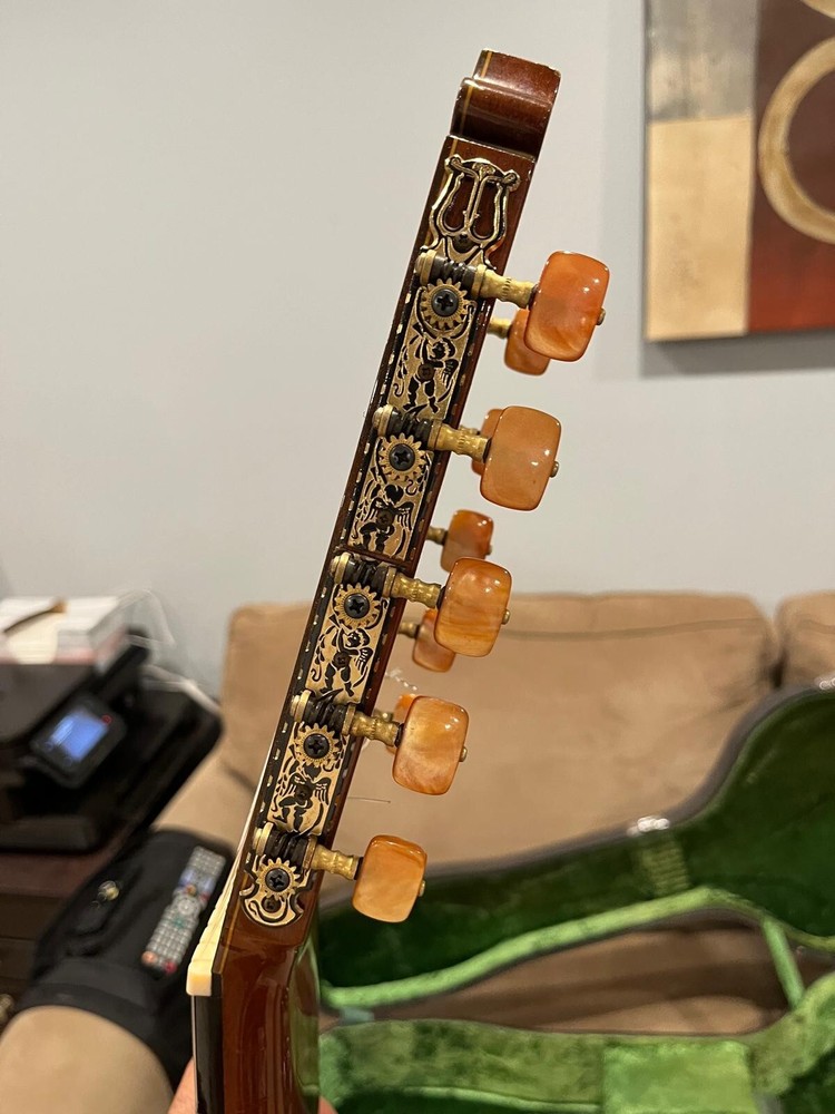 KK 10 string classical guitar, model GU-20, 1981