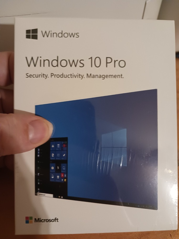 Microsoft Windows 10 32/64-bit Flash Drive