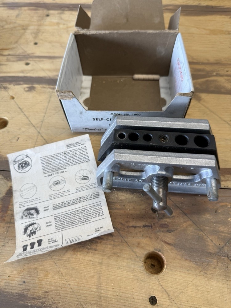 Doweling Jig Dowl-It Self-Centering Dowel Drill Guide Model 1000
