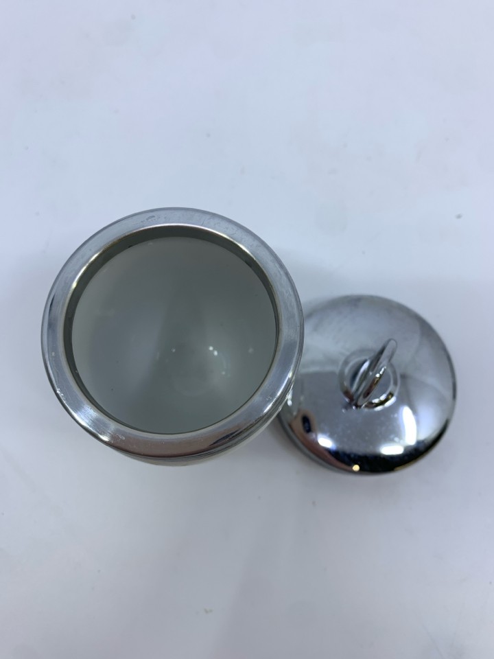 VTG BERRY/PEACH EGG CODDLER.