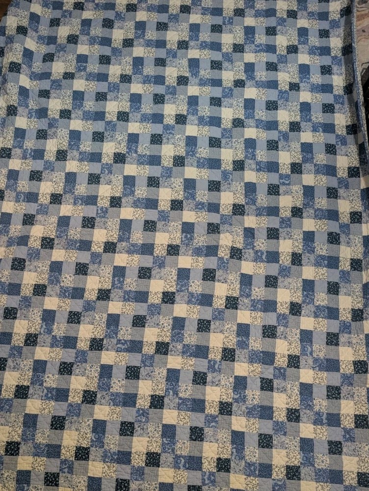L.L.Bean Patchwork Quilt Blue & White Twin/Full Size Reversible 86" x 94"